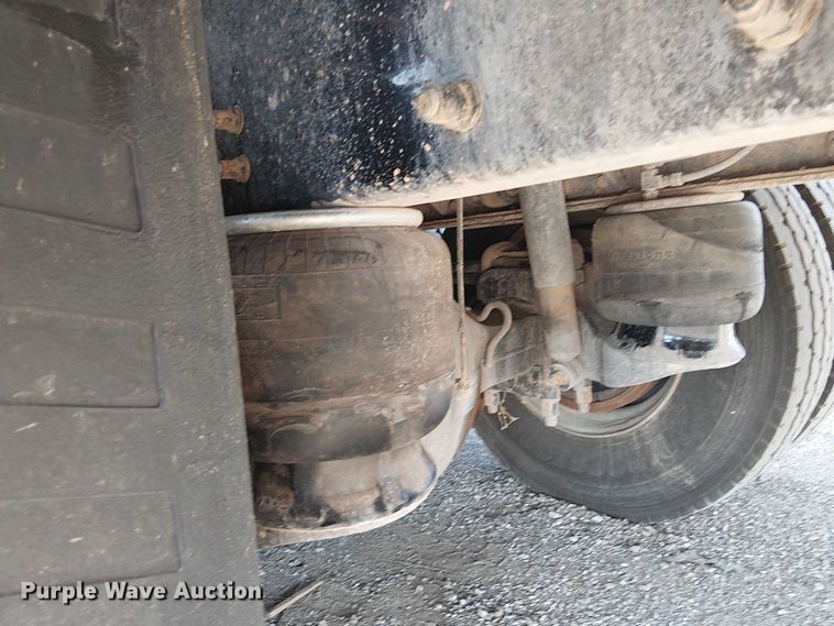 image for item NU9728 2008 Peterbilt 340 flatbed truck