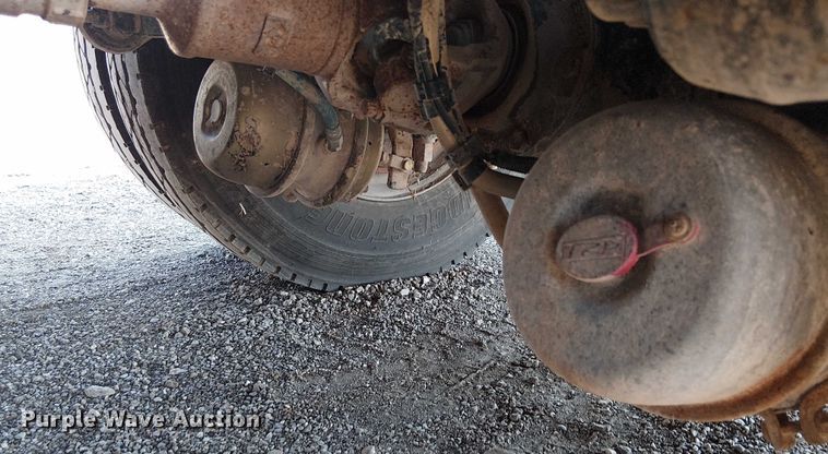 image for item NU9728 2008 Peterbilt 340 flatbed truck