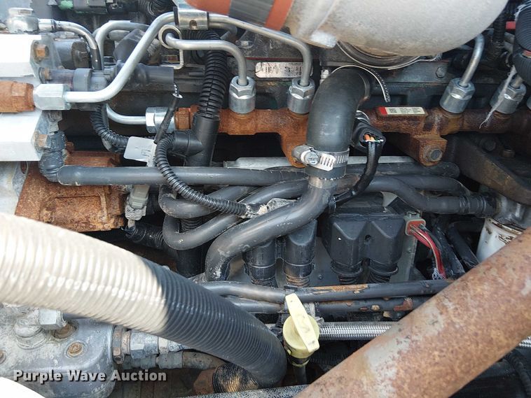 image for item NU9728 2008 Peterbilt 340 flatbed truck