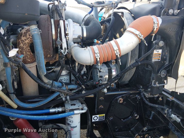 image for item NU9728 2008 Peterbilt 340 flatbed truck