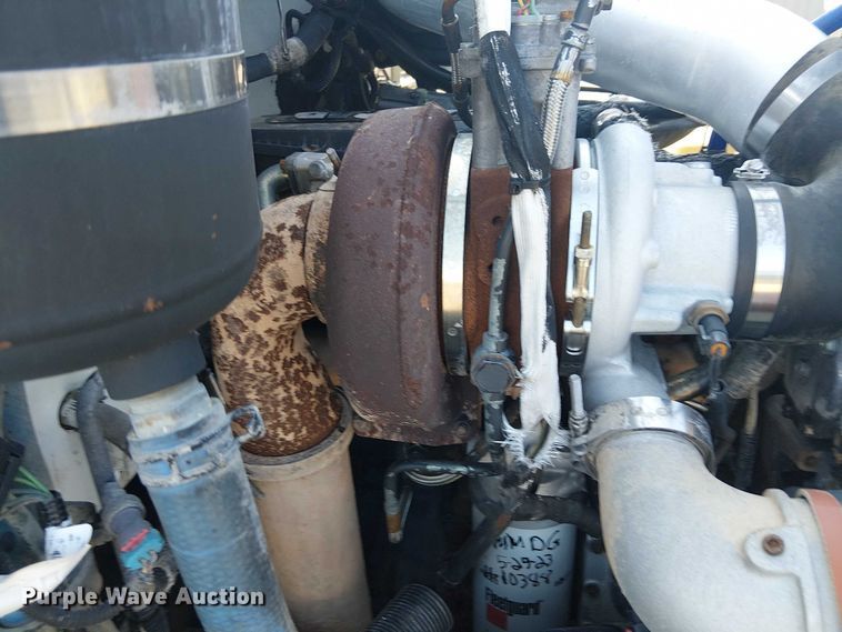 image for item NU9728 2008 Peterbilt 340 flatbed truck