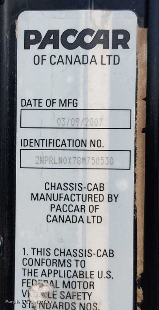 image for item NU9728 2008 Peterbilt 340 flatbed truck