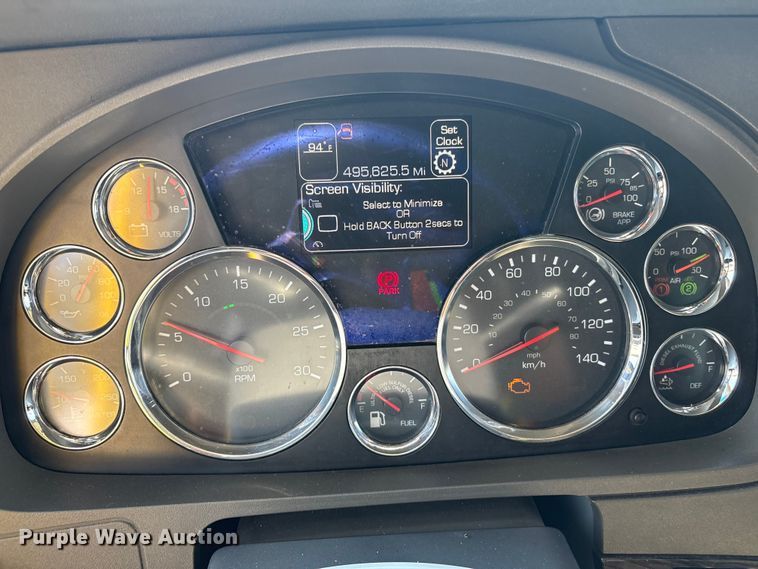 image for item YA0724 2015 Kenworth T680 semi truck