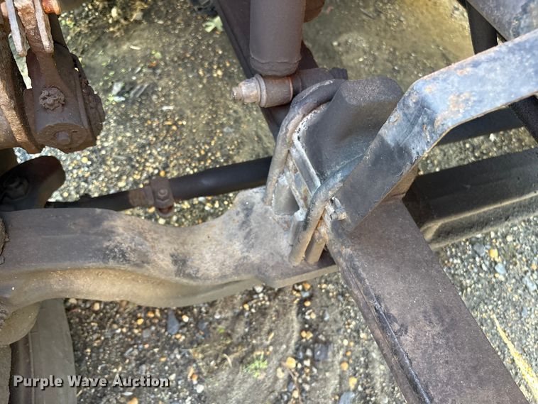 image for item YA0724 2015 Kenworth T680 semi truck