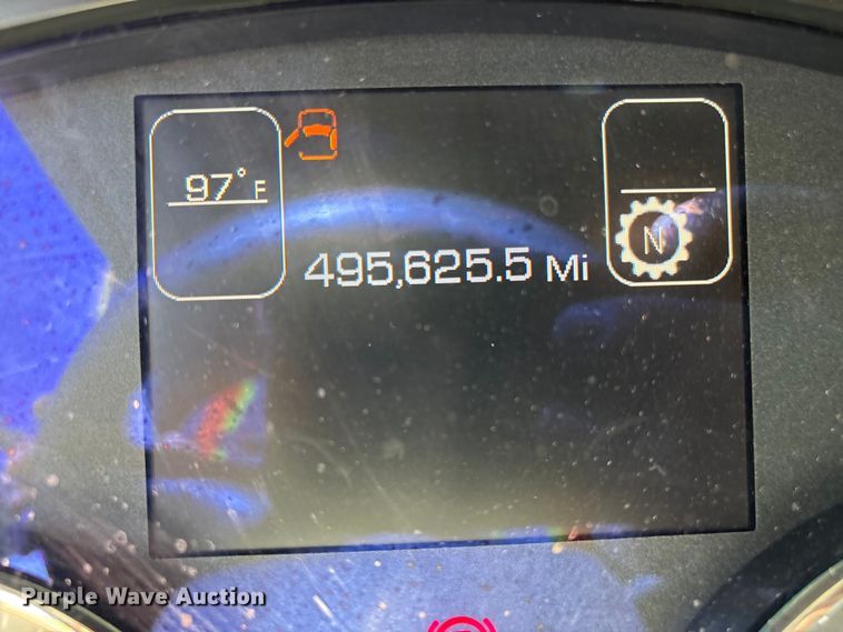 image for item YA0724 2015 Kenworth T680 semi truck