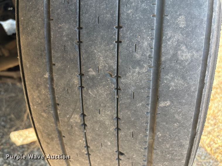 image for item YA0793 2019 Freightliner Business Class M2 box truck