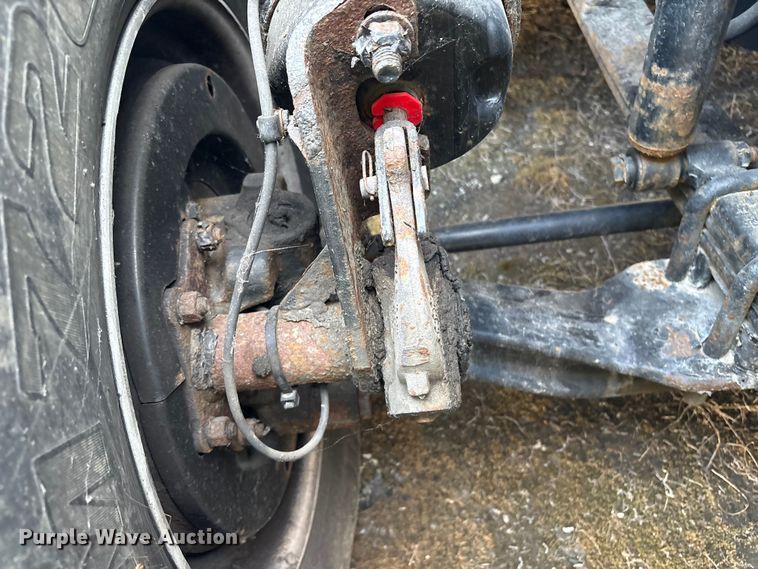 image for item YA0858 2015 Freightliner Cascadia semi truck