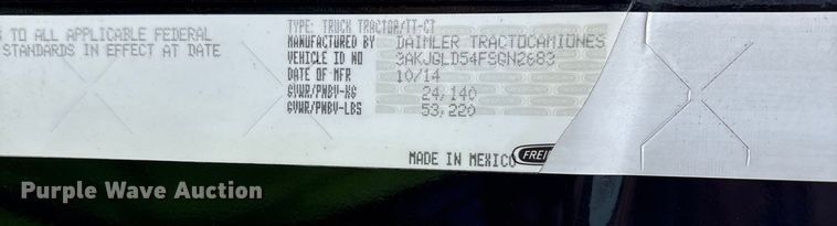 image for item YA0858 2015 Freightliner Cascadia semi truck