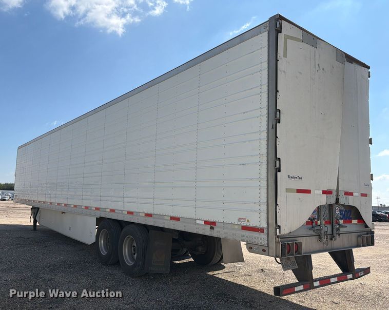 image for item YA0978 2018 Utility VS2RA refrigerated van trailer