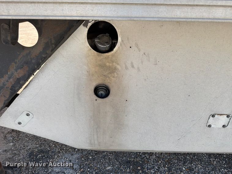 image for item YA0978 2018 Utility VS2RA refrigerated van trailer