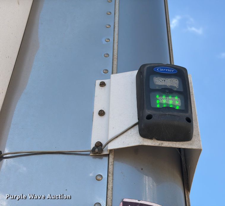 image for item YA0978 2018 Utility VS2RA refrigerated van trailer