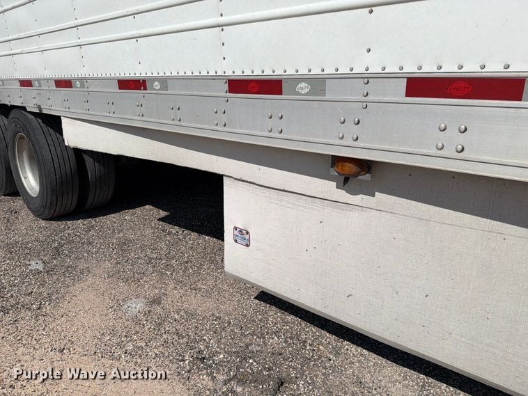 image for item YA0978 2018 Utility VS2RA refrigerated van trailer