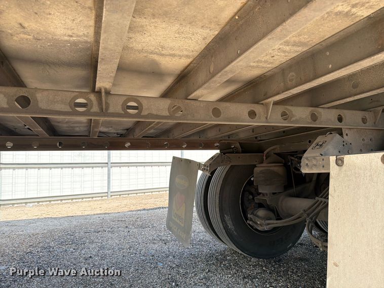 image for item YA0978 2018 Utility VS2RA refrigerated van trailer