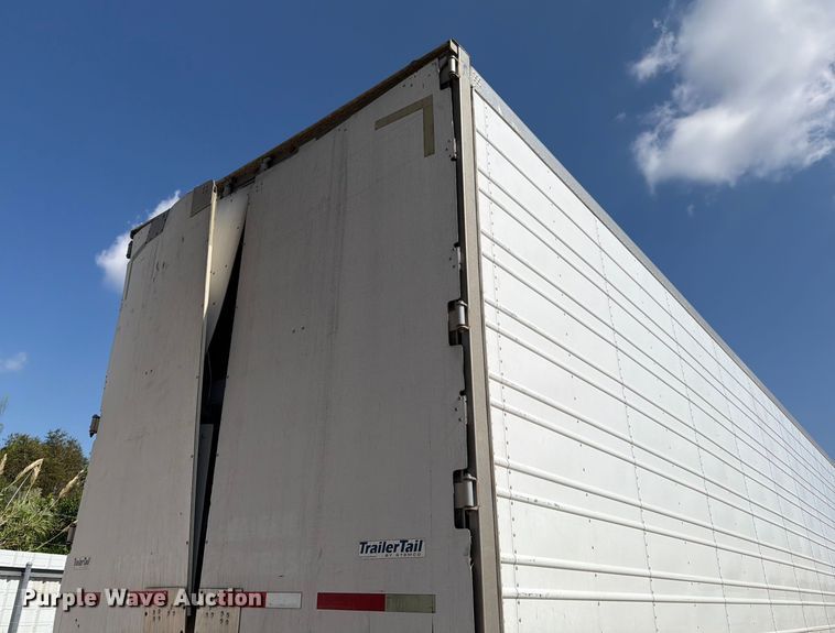 image for item YA0978 2018 Utility VS2RA refrigerated van trailer