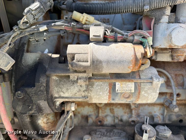 image for item YA0978 2018 Utility VS2RA refrigerated van trailer