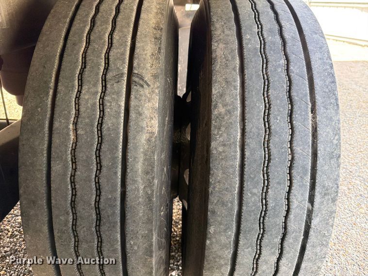 image for item YA0978 2018 Utility VS2RA refrigerated van trailer