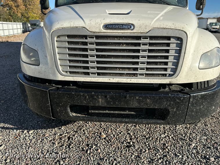 image for item YA0990 2018 Freightliner Business Class M2 box truck