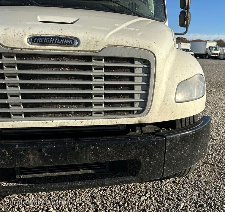 image for item YA0990 2018 Freightliner Business Class M2 box truck