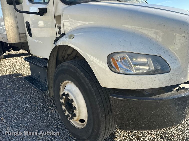 image for item YA0990 2018 Freightliner Business Class M2 box truck