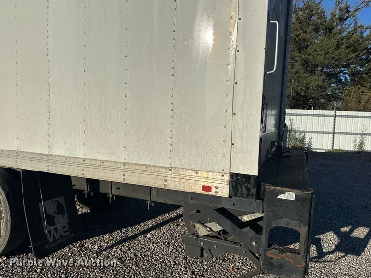 image for item YA0990 2018 Freightliner Business Class M2 box truck