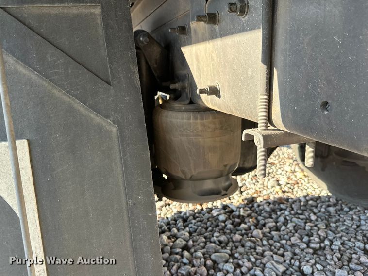 image for item YA0990 2018 Freightliner Business Class M2 box truck