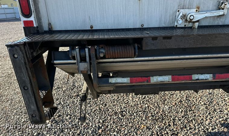 image for item YA0990 2018 Freightliner Business Class M2 box truck