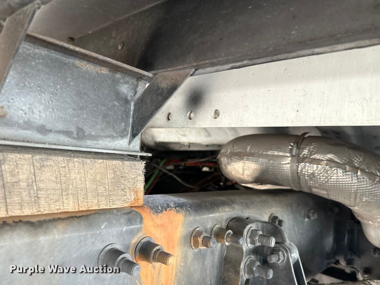 image for item YA0990 2018 Freightliner Business Class M2 box truck