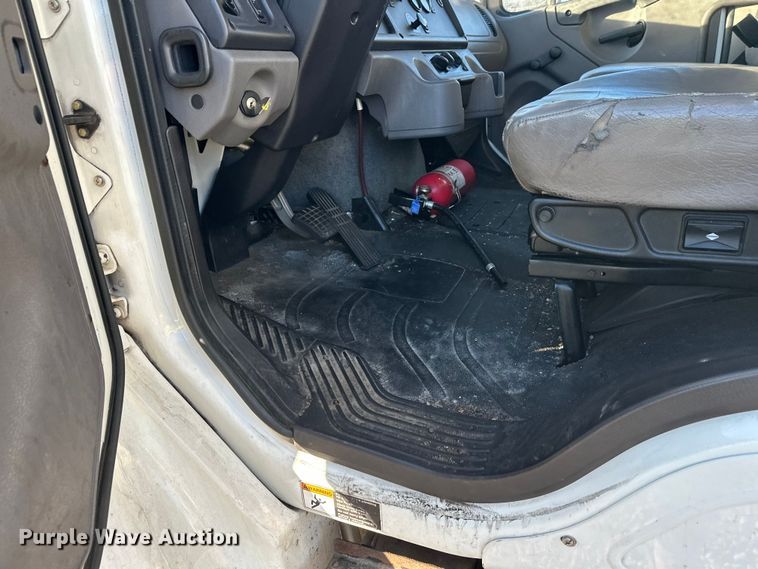 image for item YA0990 2018 Freightliner Business Class M2 box truck