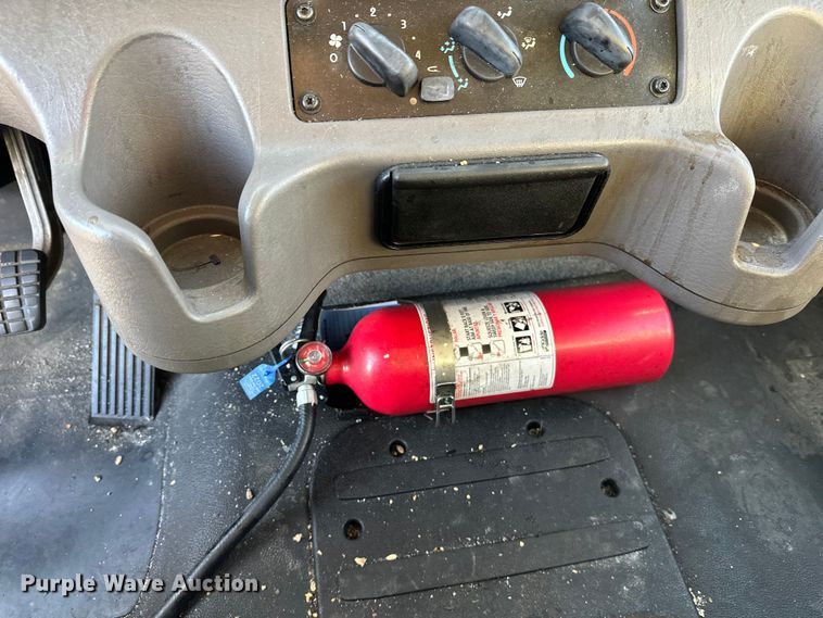 image for item YA0990 2018 Freightliner Business Class M2 box truck