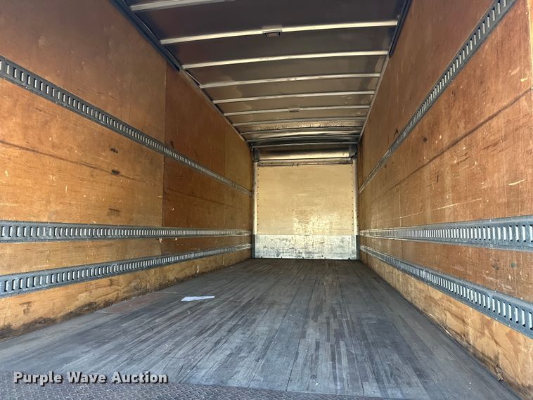 image for item YA0990 2018 Freightliner Business Class M2 box truck