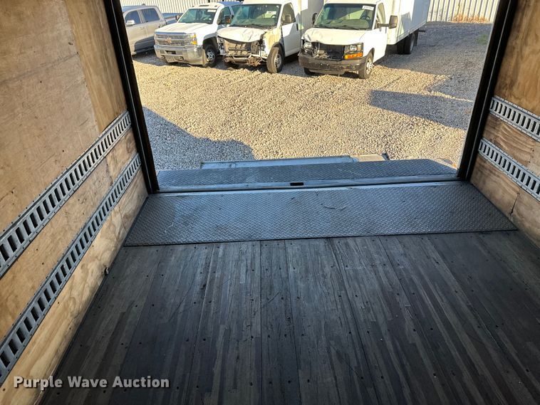 image for item YA0990 2018 Freightliner Business Class M2 box truck