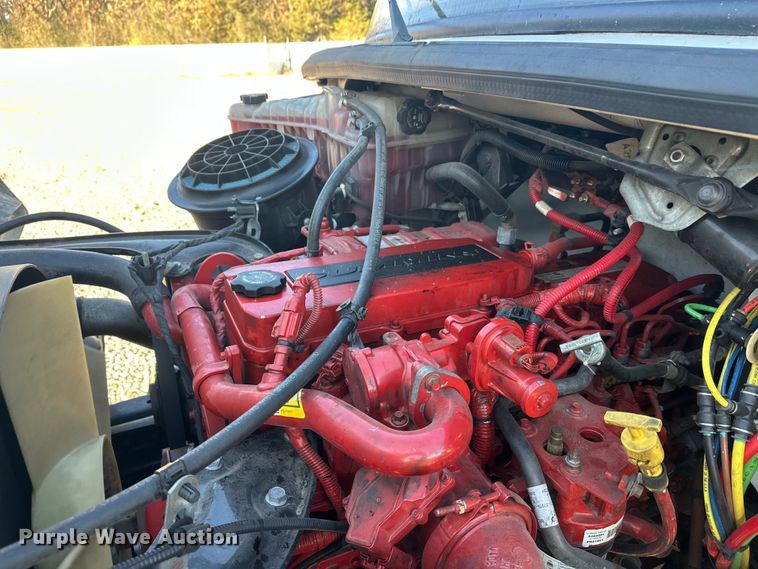 image for item YA0990 2018 Freightliner Business Class M2 box truck