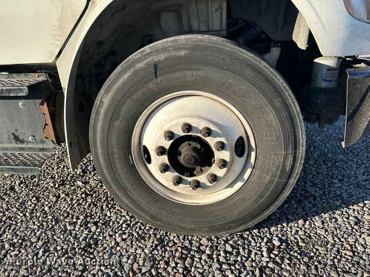 image for item YA0990 2018 Freightliner Business Class M2 box truck