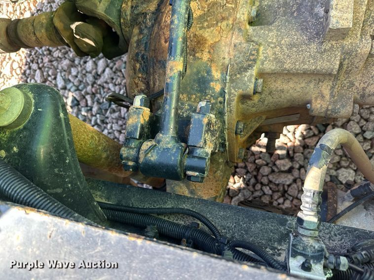 image for item YA1047 2015 Kenworth T680 semi truck