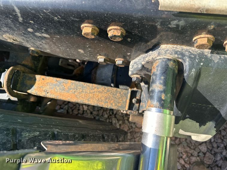 image for item YA1047 2015 Kenworth T680 semi truck