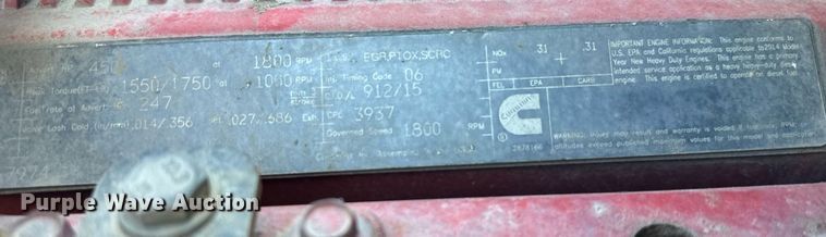 image for item YA1047 2015 Kenworth T680 semi truck