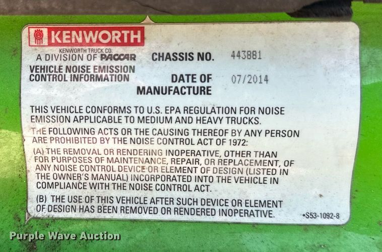 image for item YA1047 2015 Kenworth T680 semi truck