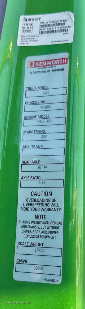 image for item YA1047 2015 Kenworth T680 semi truck