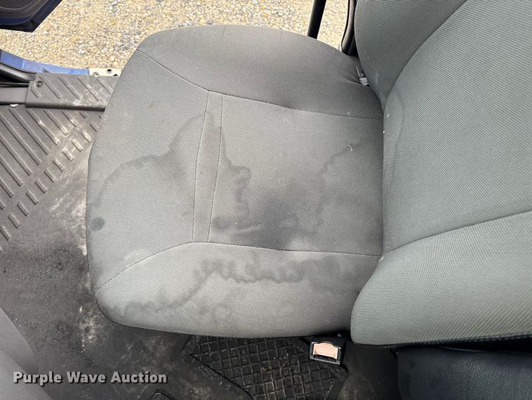 image for item YA1055 2019 International LT625 semi truck