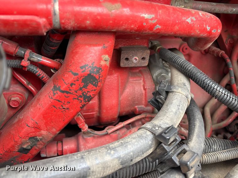 image for item YA1055 2019 International LT625 semi truck