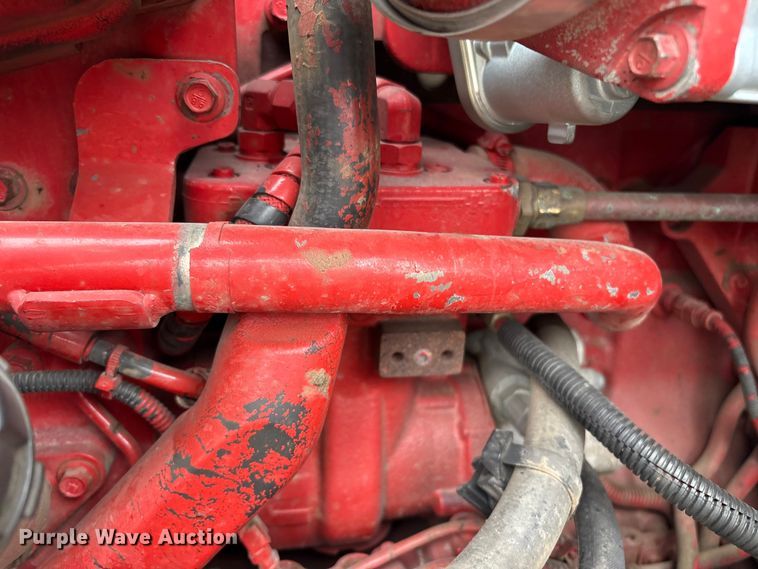 image for item YA1055 2019 International LT625 semi truck