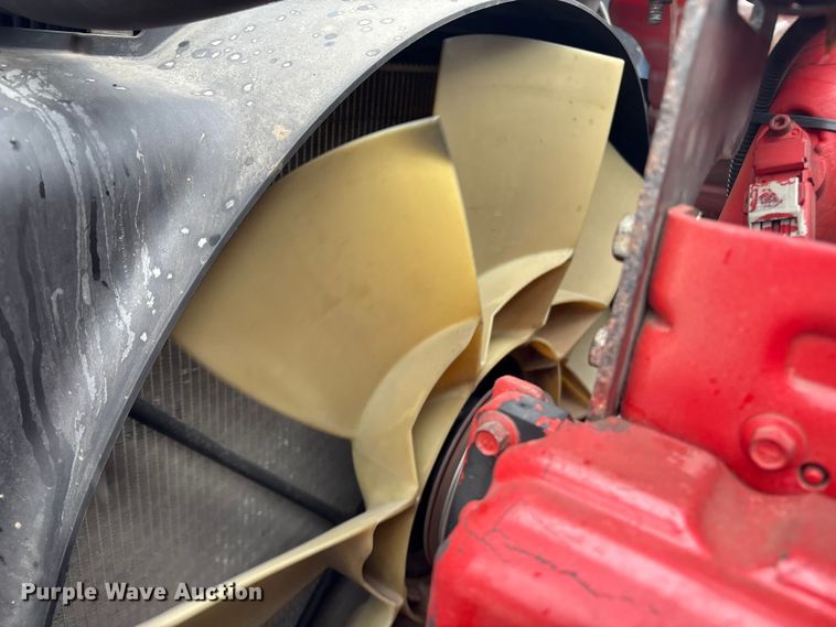 image for item YA1055 2019 International LT625 semi truck