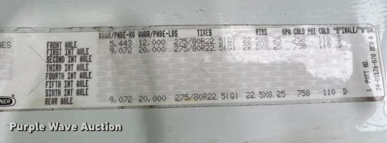 image for item YA1057 2016 Freightliner Cascadia semi truck