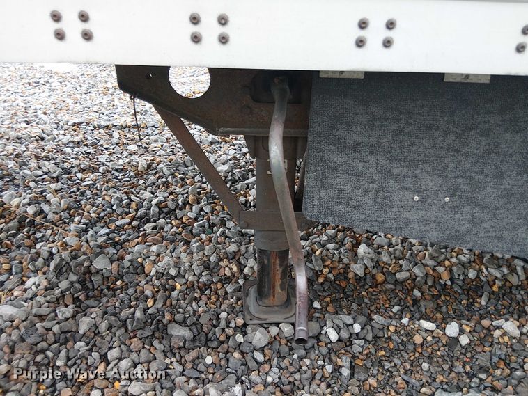 image for item YA1083 2012 Wabash DVCVHSA dry van trailer