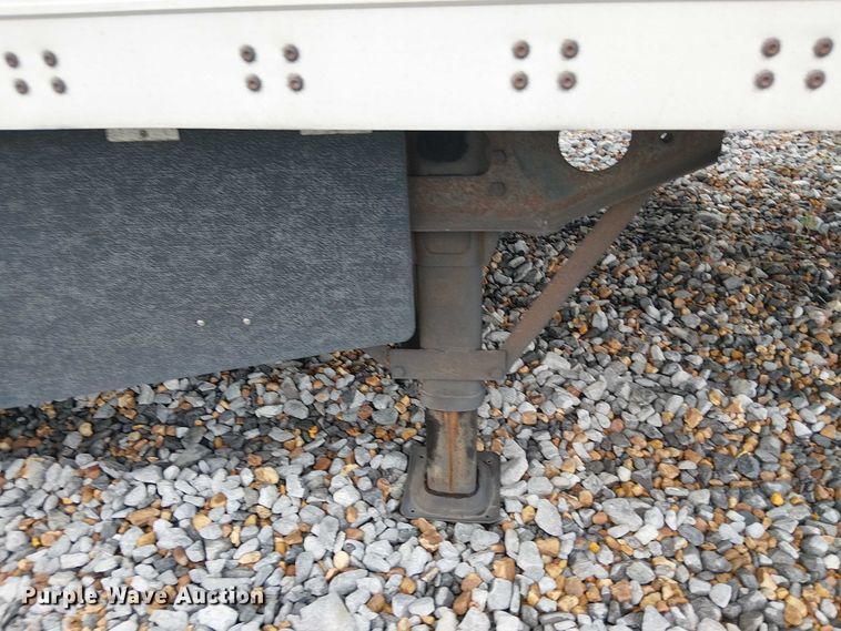 image for item YA1083 2012 Wabash DVCVHSA dry van trailer