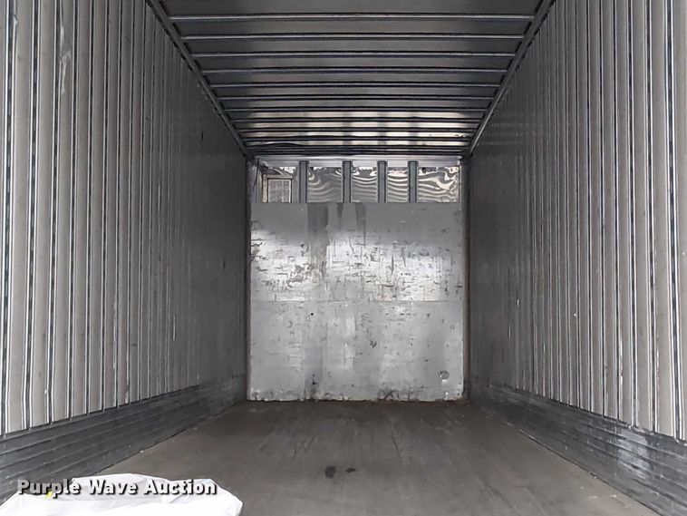 image for item YA1083 2012 Wabash DVCVHSA dry van trailer