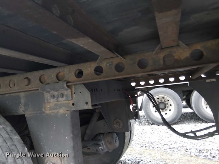 image for item YA1083 2012 Wabash DVCVHSA dry van trailer