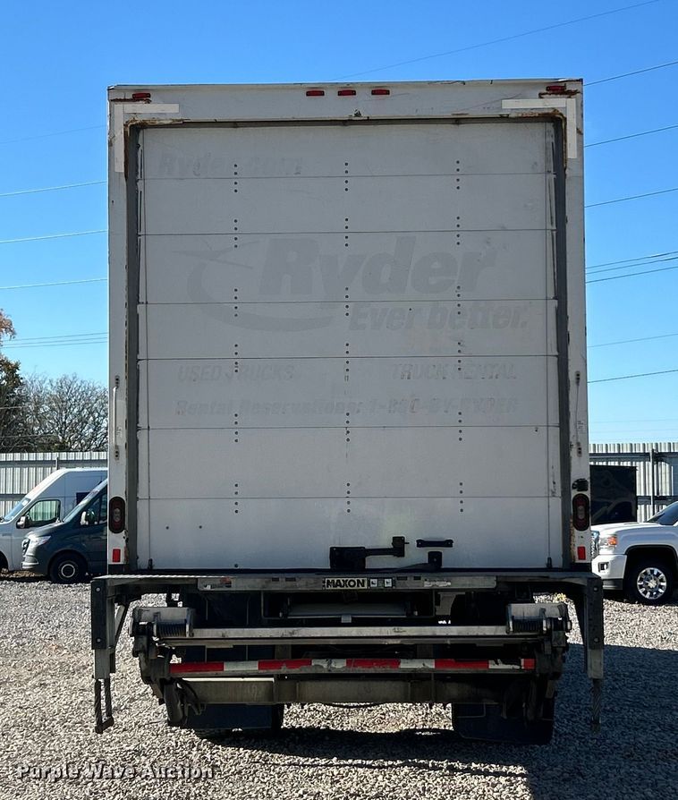 image for item YA1118 2018 International 4300 box truck
