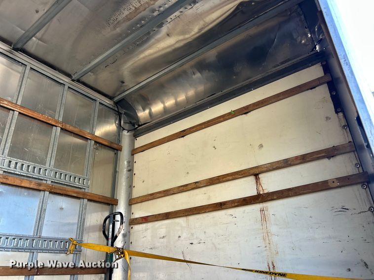 image for item YA1118 2018 International 4300 box truck