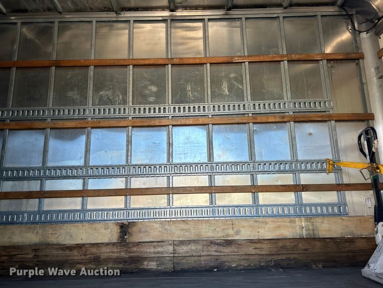 image for item YA1118 2018 International 4300 box truck